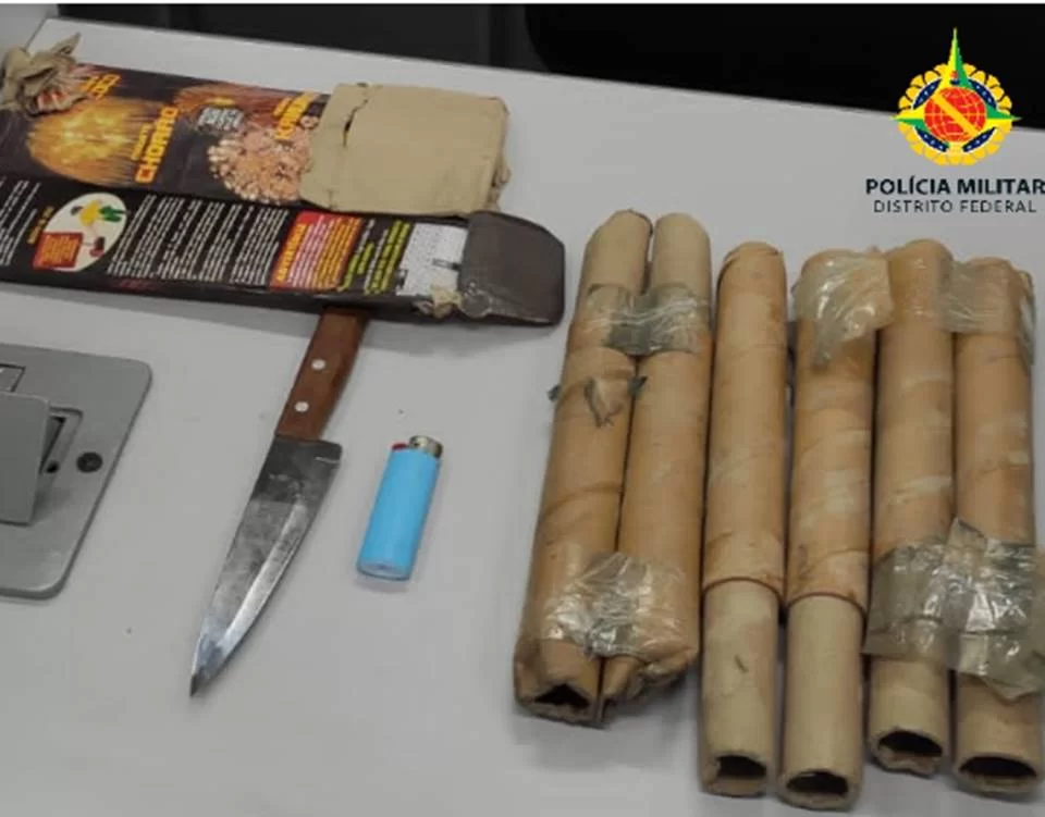 Homem é preso com faca e fogos durante posse presidencial