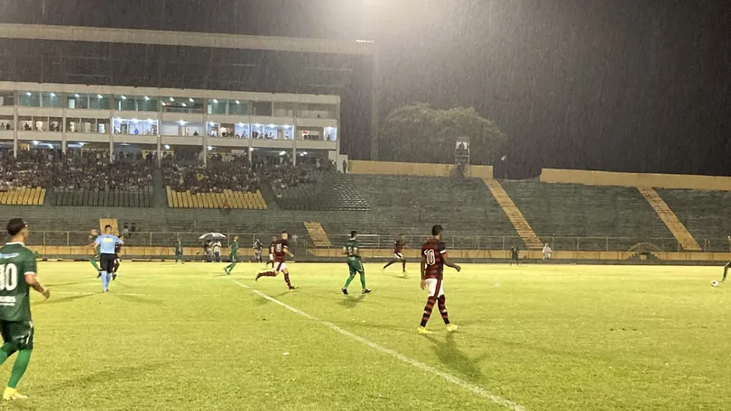 Flamengo estreia com empate na Copinha diante do Floresta-CE