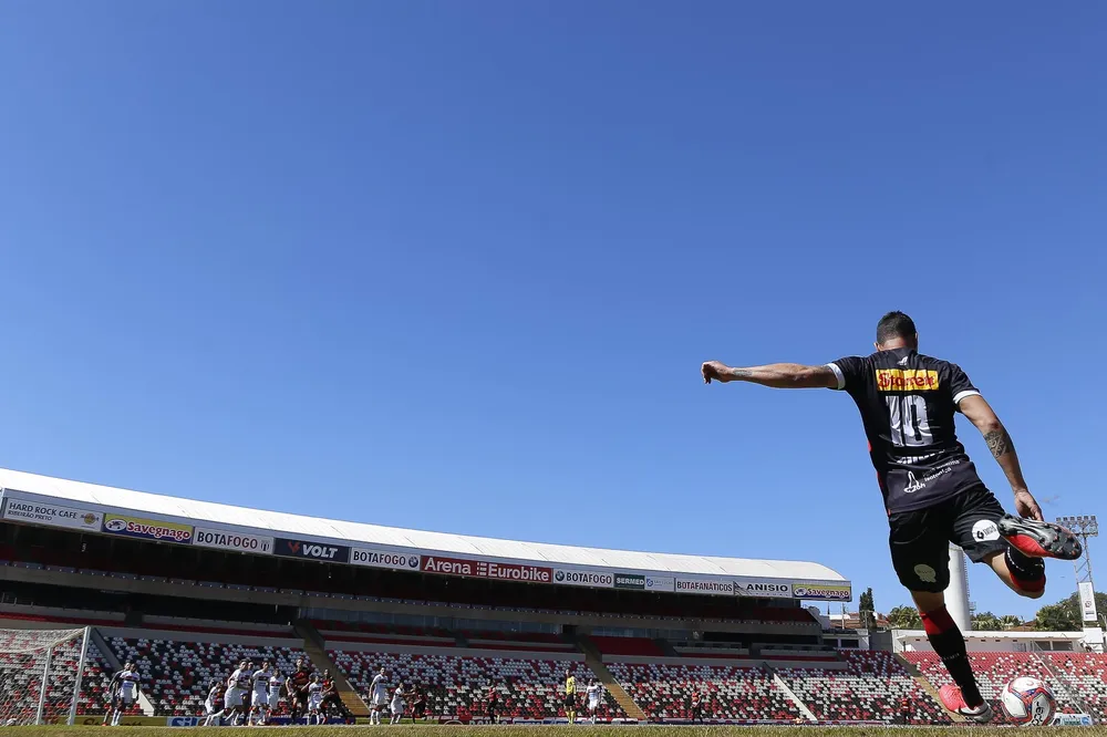 Serra Branca acerta com Eduardo Ramos, bicampeão da Série B