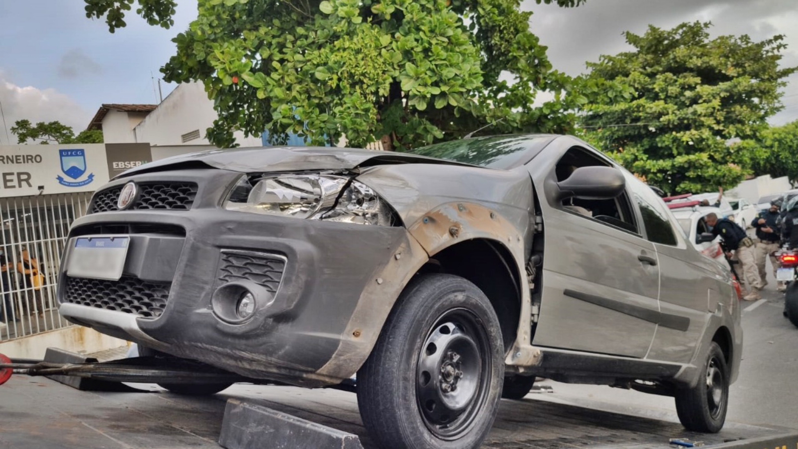 Veículo furtado no agreste paraibano é recuperado pela PRF após perseguição