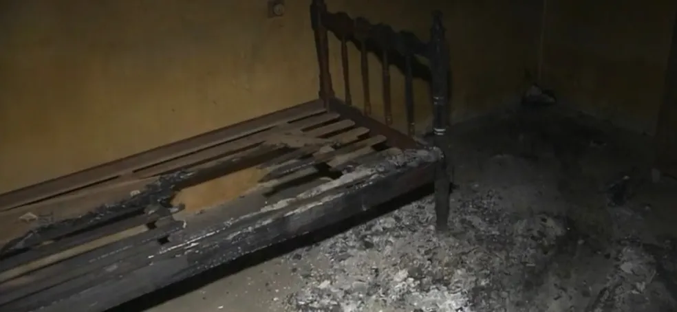Idoso morre após incêndio em casa provocado por cigarro, na Paraíba