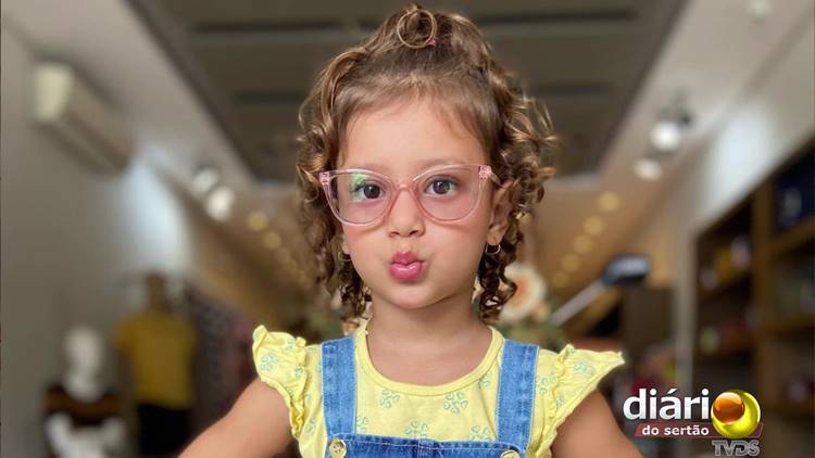 VÍDEO: Criança de 6 anos morre após ser atingida por uma viga de concreto na calçada da avó em Cajazeiras