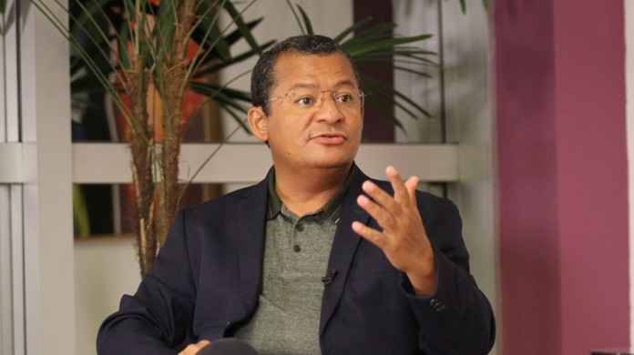 Ex-candidato Nilvan Ferreira condena atos de vandalismo praticados em Brasília: “baderna e barbárie”. OUÇA