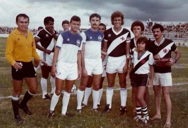 Roberto Dinamite fez 3 gols no Atlético de Cajazeiras e 2 no Esporte de Patos