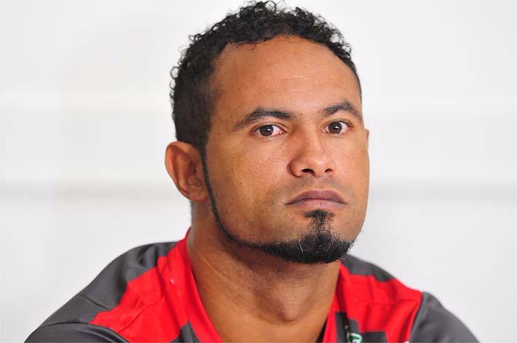 Justiça concede liberdade condicional ao ex-goleiro Bruno