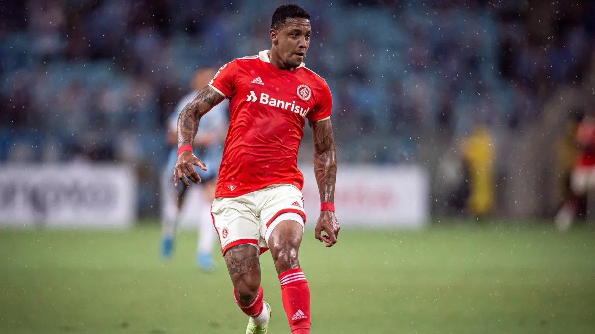 São Paulo acerta a contratação do atacante David, do Internacional, por empréstimo