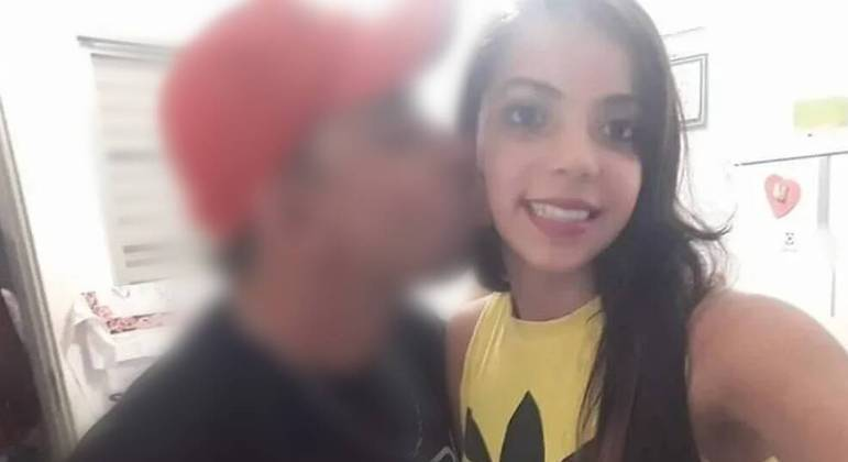 Grávida morre em ambulância após monitor cardíaco cair na cabeça dela, em MG