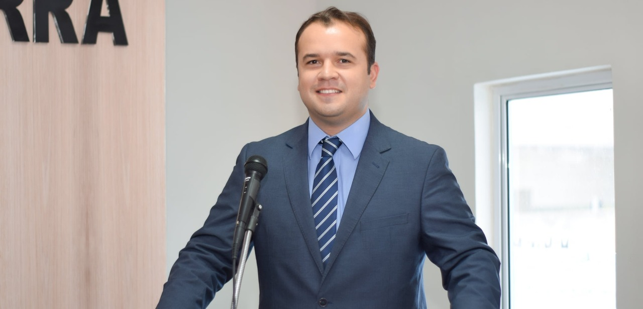 Prefeito de São Mamede envia para Câmara projetos de Lei de reajuste salarial dos professores 15% e do novo salário mínimo