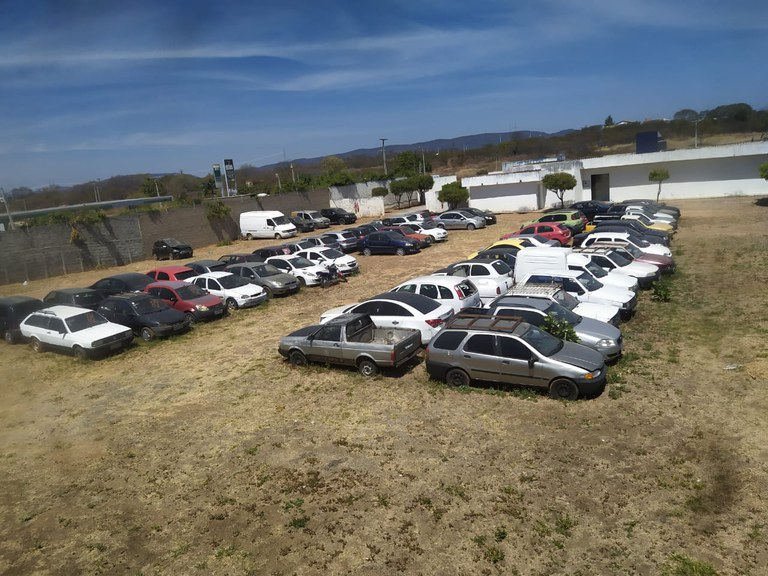 Inspetor da PRF fala sobre leilão virtual de veículos que ocorrerá em Patos, Bayeux, Campina GrandeI e Cajazeiras. OUÇA