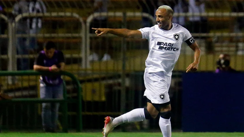 Botafogo sua, mas derrota Volta Redonda em jogo acirrado no Carioca