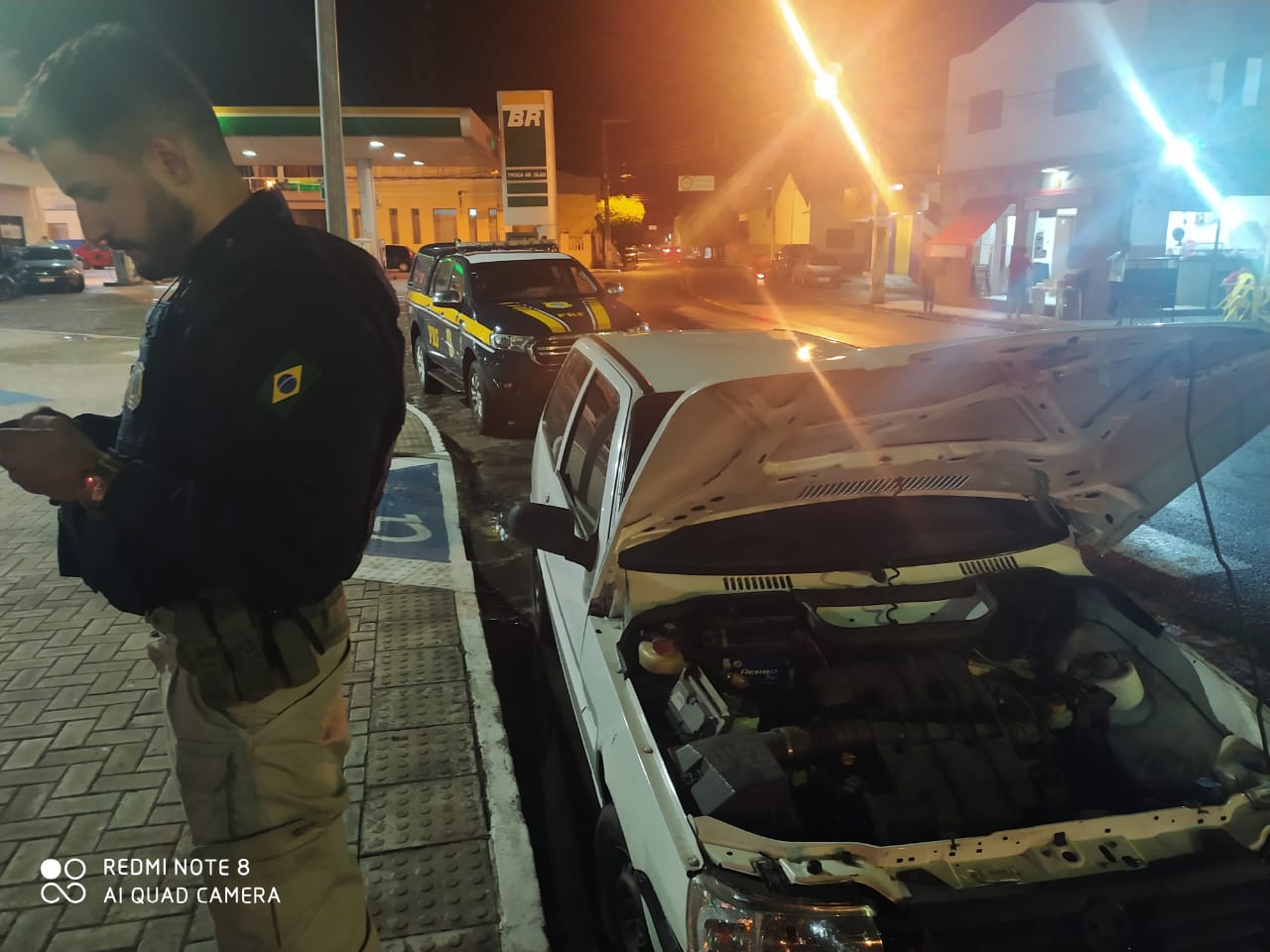 Polícia Rodoviária Federal recupera no Sertão da Paraíba, dois veículos que haviam sido roubados em São Paulo