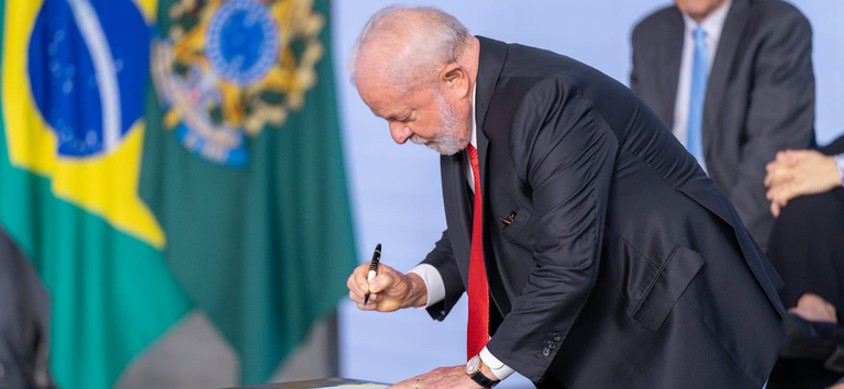 Lula sanciona lei que considera Agentes Comunitários de Saúde (ACSs) e de Combate às Endemias (ACEs) como profissionais de saúde