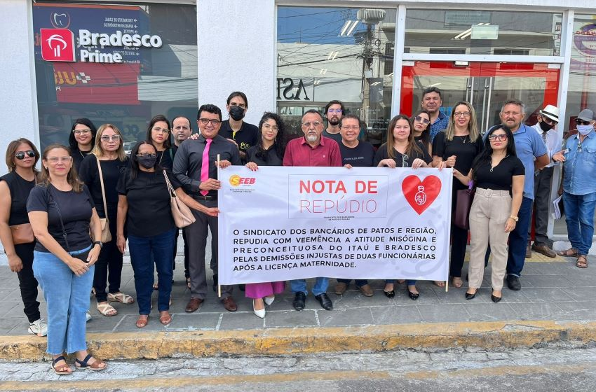 Sindicato dos Bancários de Patos e outras entidades realizam Ato Público contra demissões após licença maternidade no Bradesco e no Itaú. Ouça