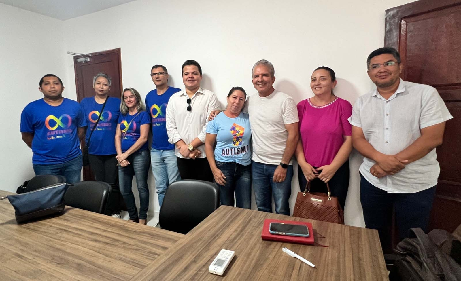Prefeito Nabor Wanderley recebe representes da ASPAA e dialoga sobre melhorias na assistência voltada para crianças autistas