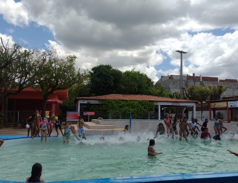 Encerramento das atividades do “Circuito de Férias 2023” é marcado por um piquenique com os usuários do SCFV de São José do Bonfim