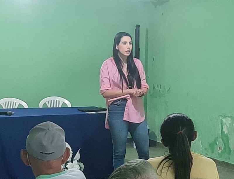 Idosos do SCFV de São José do Bonfim participam de palestra com a médica Geriatra