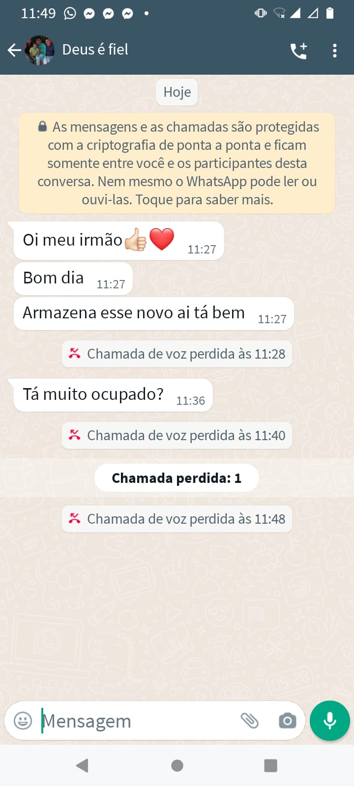 Radialista Biank Almeida diz que perfil falso no WhatsApp está utilizando foto de sua família para pedir dinheiro e tentar aplicar golpes, em Patos