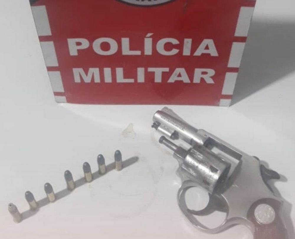 OPERAÇÃO PARADIGMA: Polícia Militar prende homem por porte ilegal de arma de fogo, em Desterro
