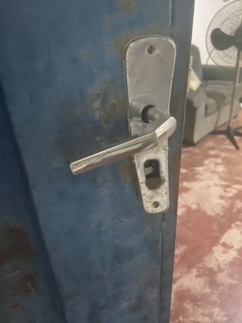 Bandidos arrombam casa e furtam vários objetos, em sítio na zona rural de Santa Gertrudes