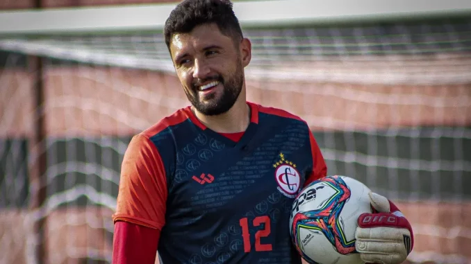 Goleiro do Campinense vê time em evolução, mas espera jogo difícil contra o Sport, neste domingo (05), pela Copa do Nordeste