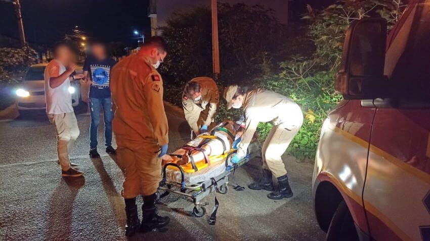 Motociclista fica ferido em acidente na madrugada deste domingo (05), em Patos