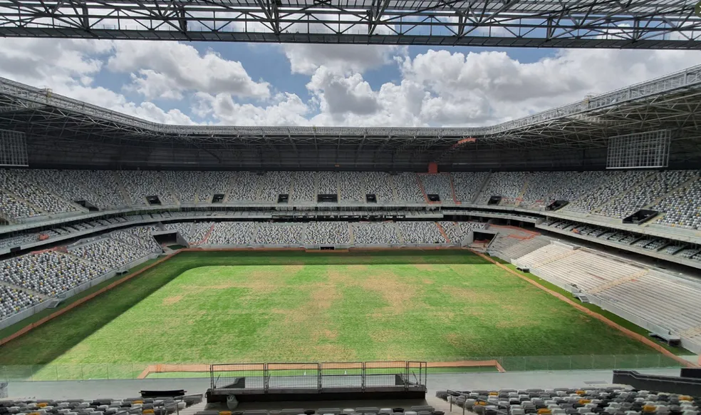 Estádio do Atlético-MG tem evolução de plantio do gramado; clube busca adversário para inauguração
