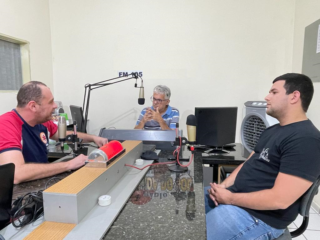 Diretor e médico socorrista do SAMU Patos esclarecem dúvidas importantes sobre as solicitações e envios de ambulâncias