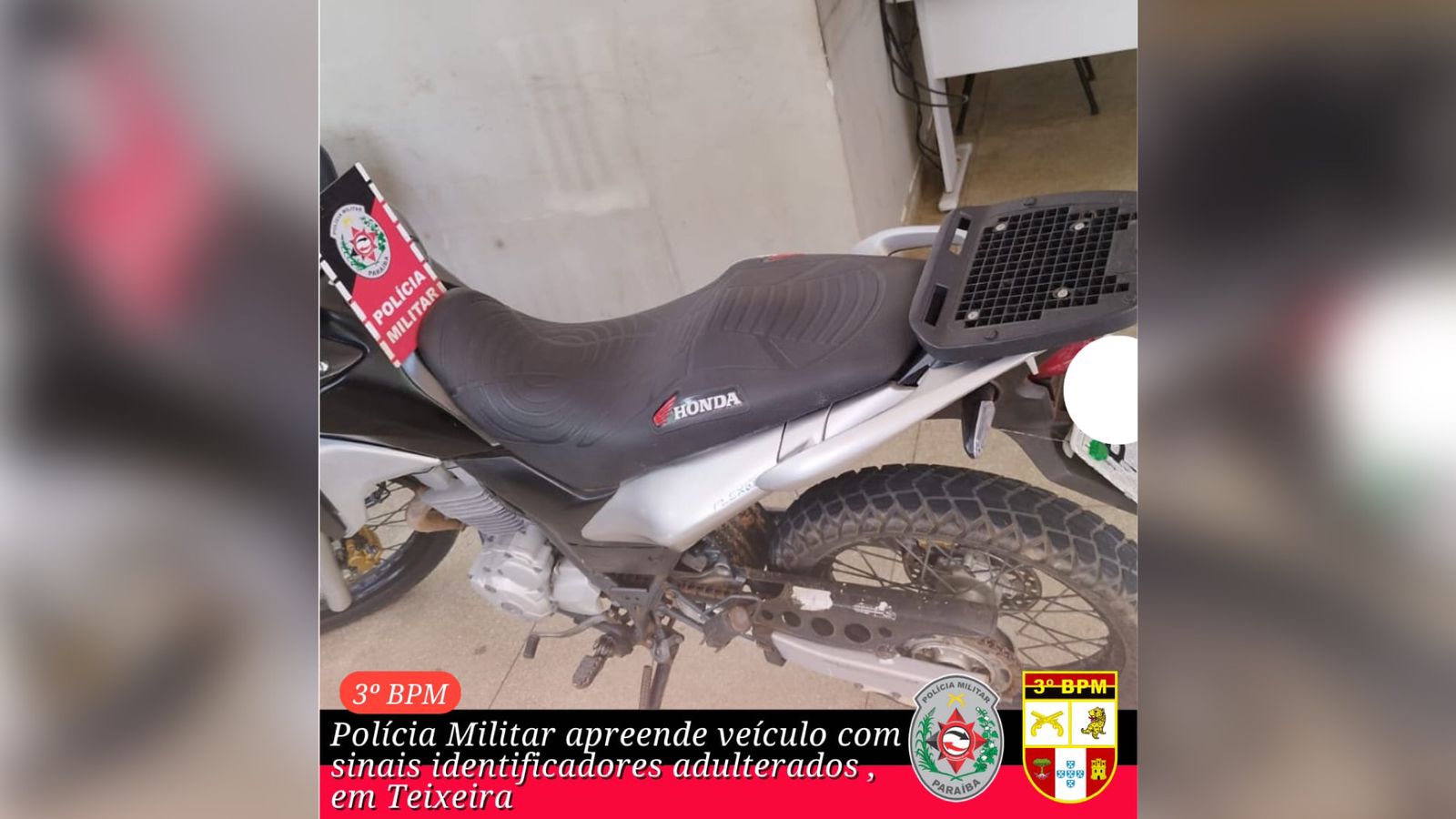 Polícia Militar apreende veículo com sinais identificadores adulterados, em Teixeira