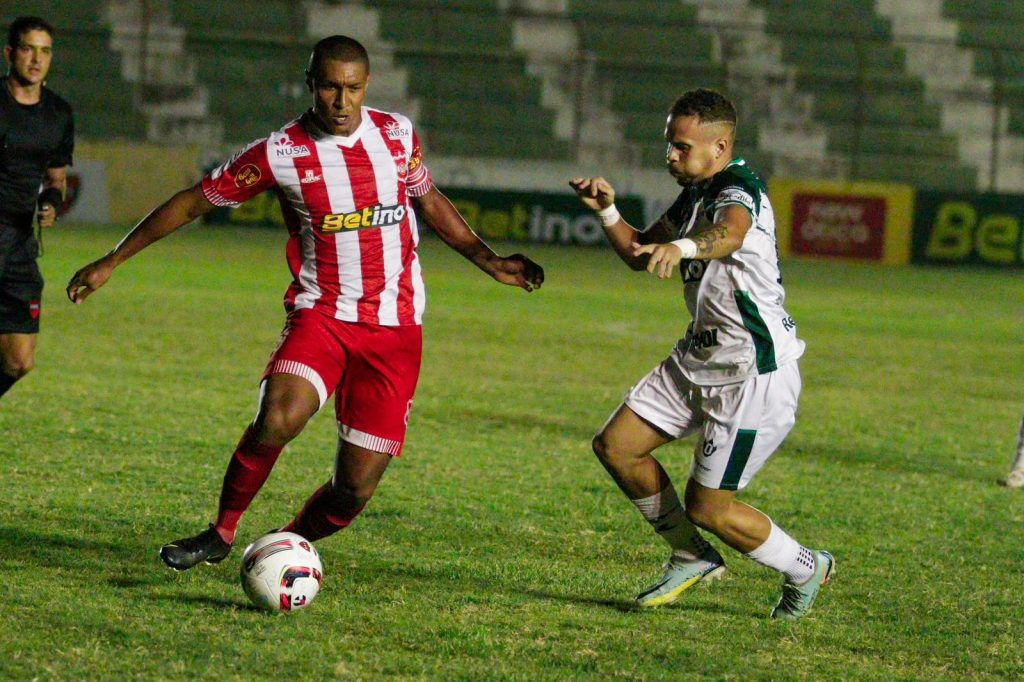 Sousa goleia Auto Esporte, abre 5 pontos na liderança do Campeonato Paraibano e garante classificação antecipada à semifinal