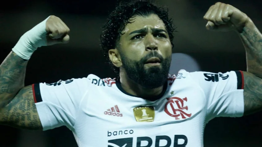 Gabigol perde pênalti, mas comanda vitória de virada do Flamengo sobre o Volta Redonda pelo Carioca