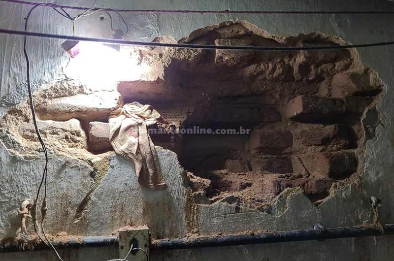 Polícias Militar e Penal evitam fuga de detentos da cadeia de Itaporanga