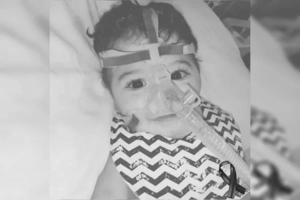 Menino de 3 anos morre à espera de medicamento mais caro do mundo