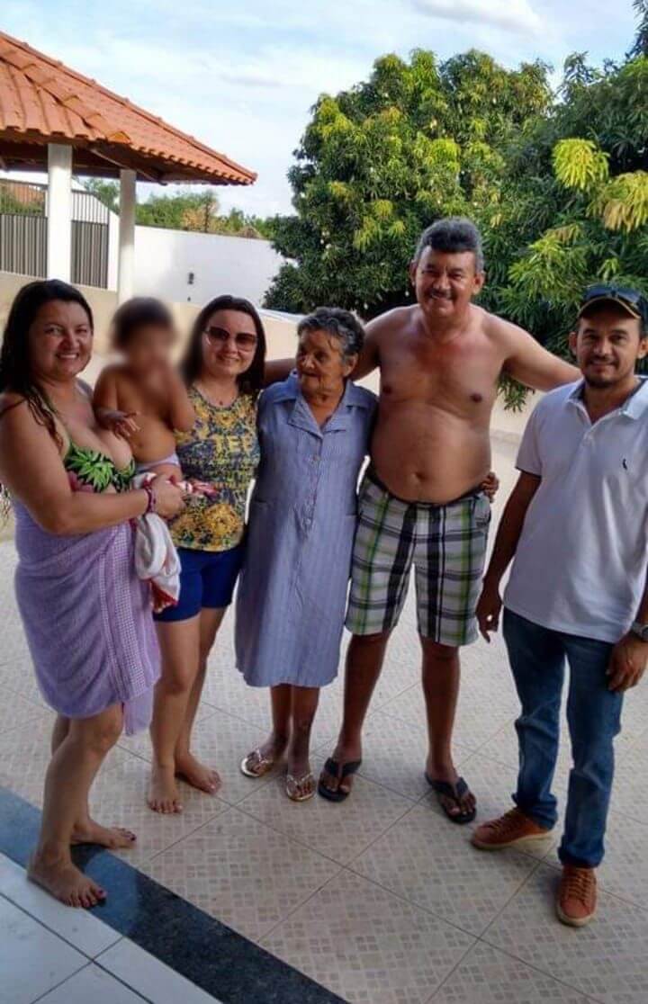Familiares da senhora Erotildes de Oliveira Ferreira comunicam o seu falecimento aos 84 anos
