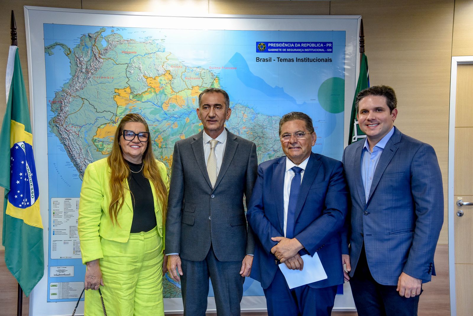 Hugo Motta cobra agilidade na conclusão da Adutora do Pajeú