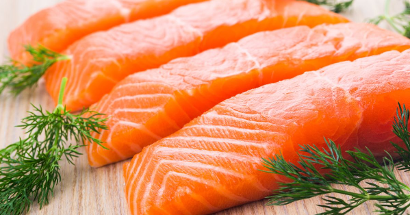 Super alimento? Confira os benefícios do salmão para o corpo