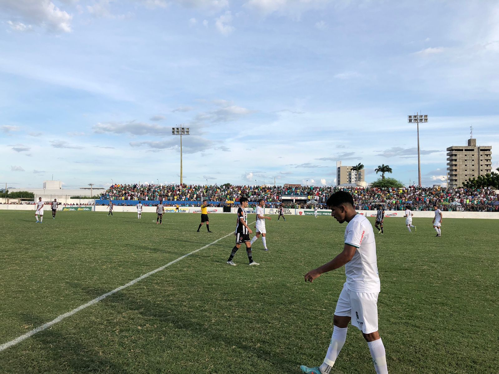 Decepção: com Estádio José Cavalcanti lotado, Nacional toma dois gols no fim e está eliminado do Campeonato Paraibano