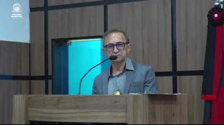 Ao receber Votos de Aplauso pela Câmara Municipal de Patos em nome da Polícia Civil, delegado comenta 