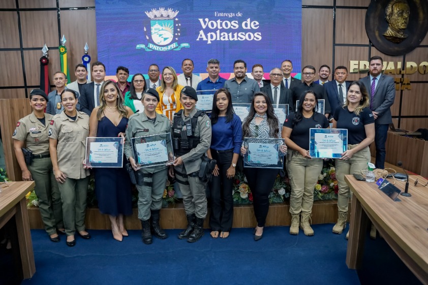 Câmara Municipal de Patos realiza Sessão Solene para entrega de Votos de Aplausos. Veja os nomes dos agraciados