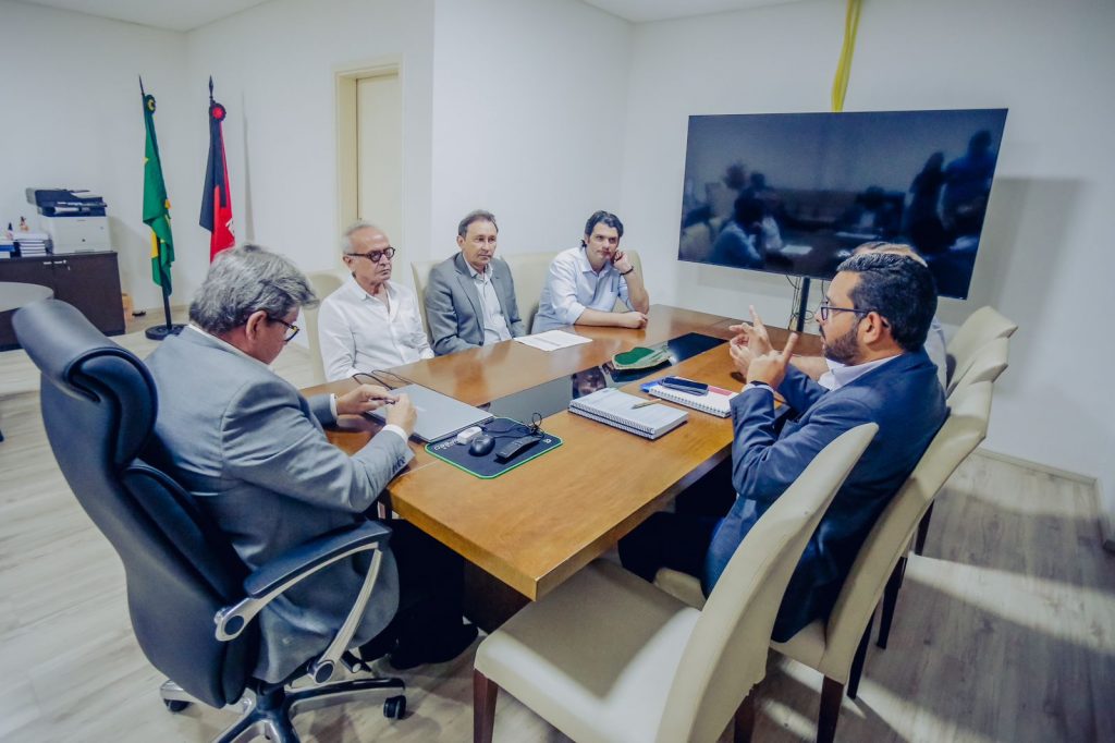 Estado e Prefeitura renovam concessão da Cagepa por mais 30 anos, em João Pessoa