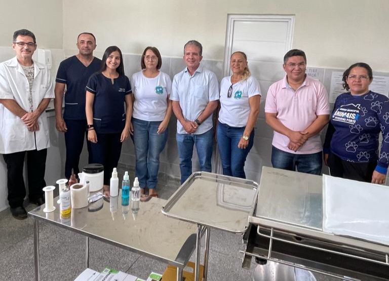 Prefeito de Patos confirma realização de 1 MIL procedimentos de castração de animais de rua, em menos de 8 meses