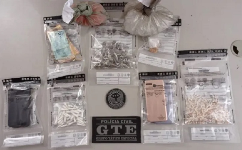 Operação integrada entre Polícia Civil e PM prende 5 pessoas e apreende drogas e munições, no Sertão