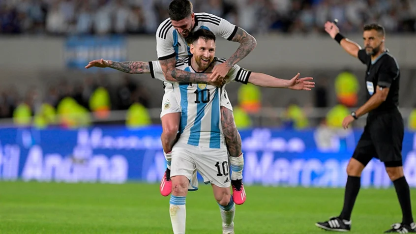 Com gol nº 800 de Messi na carreira, Argentina vence Panamá no primeiro jogo após conquista da Copa