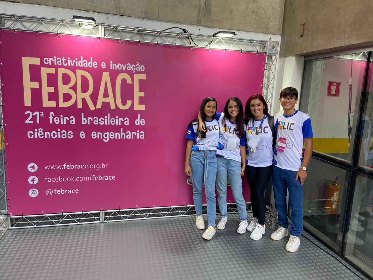 Direto da USP, em São Paulo, estudantes de Patos falaram sobre desenvolvimento de canudos biodegradáveis com casca de banana; Veja Vídeo