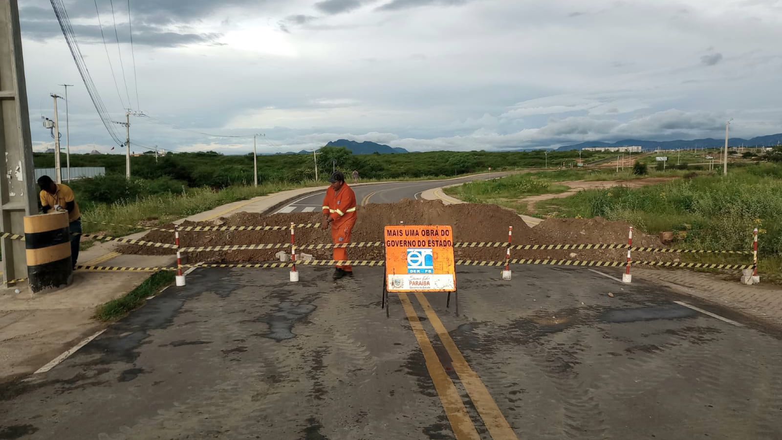 Acesso à rotatória da Alça Sudeste ficará interditada até a próxima segunda-feira (03)