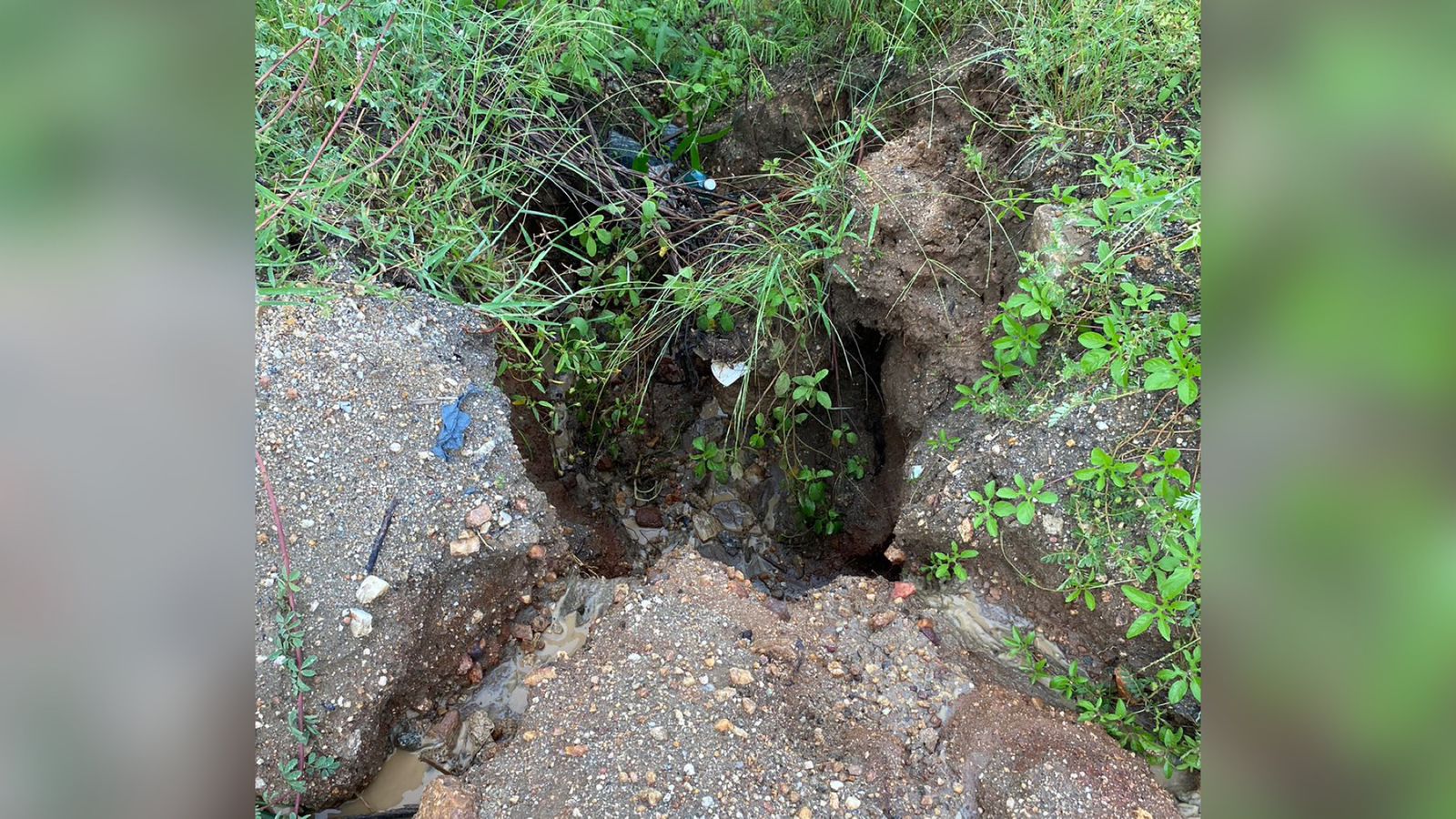 Cidadão de Patos denuncia crateras no balde do Açude do Jatobá e pede providências