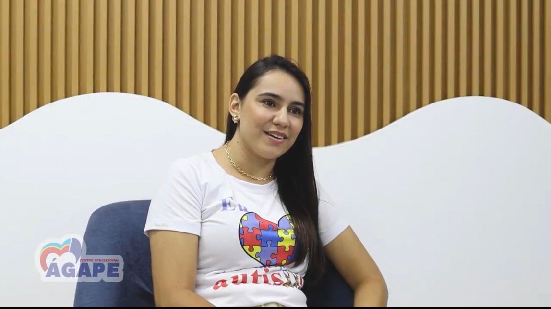 No Dia Mundial de Conscientização do Autismo, Colégio Ágape lança vídeo emocionante com depoimentos de mães de alunos. Confira