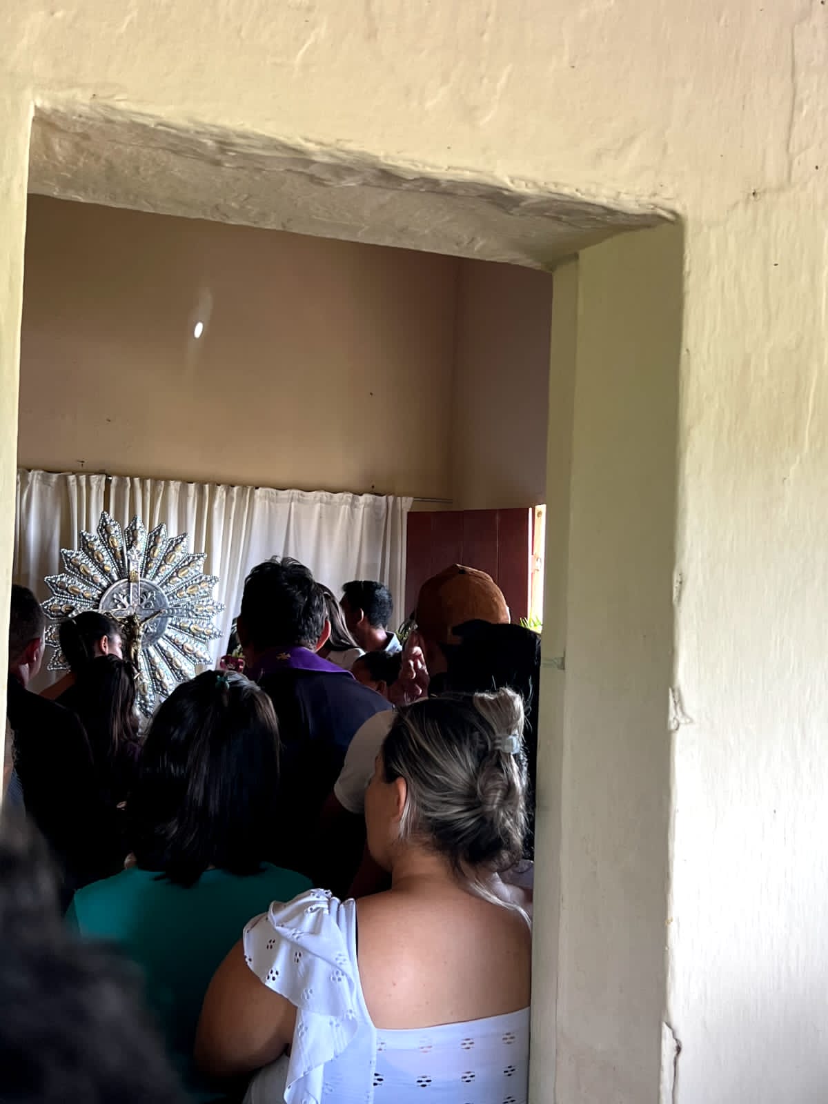 Sob forte comoção e homenagens, Dona Socorro Soares é sepultada em Santa Terezinha