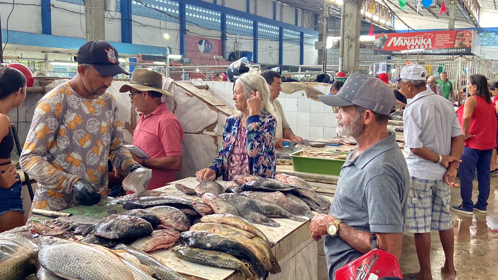 Em Patos, procura por peixe e queijo aumenta neste período da Semana Santa; Veja Vídeo