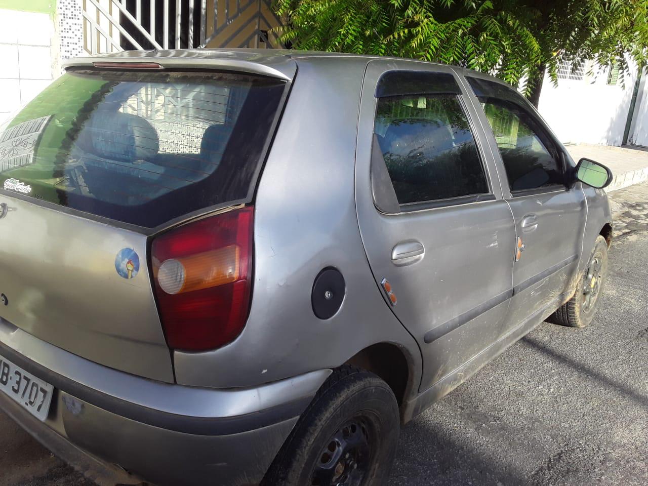 Patoense é vítima de estelionatário ao vender carro e receber cheque sem fundos