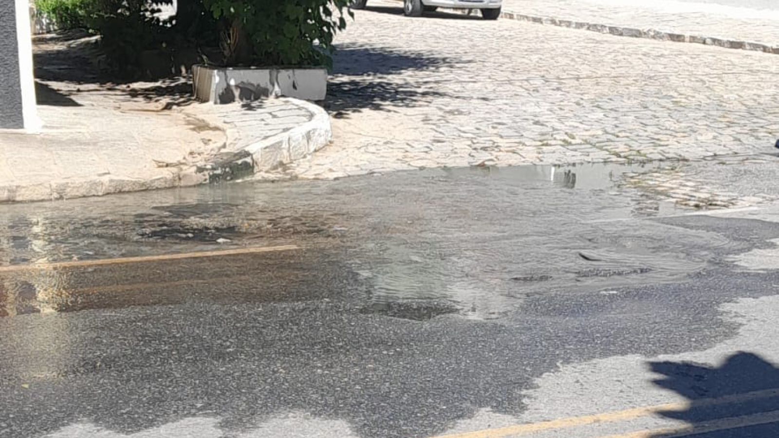 Prefeitura de Patos diz que irá resolver galeria na Rua Assis Chateaubriand, no bairro do Belo Horizonte, após pedido dos moradores